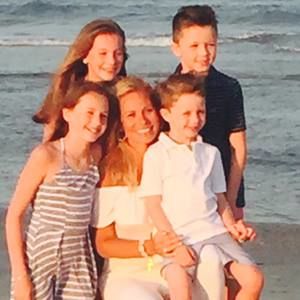 Meet your Posher, Sandy